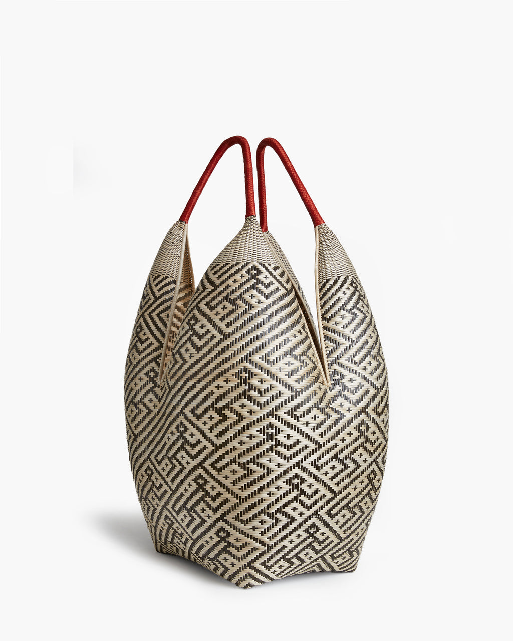 Extra Large Teapot Straw Tote Basket in Natural and Black Fiber